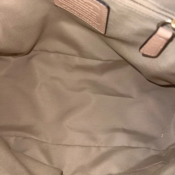 Coach F25671 Elegant Pink Women's Handbag - Picture 8 of 8